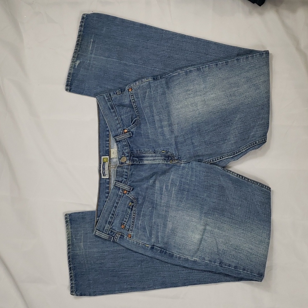 Flare leg Old Navy light wash boot cut jeans.
